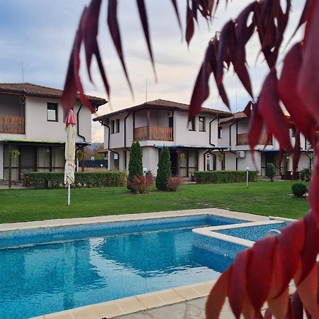 Bendida Village Pavel Banya Exterior photo