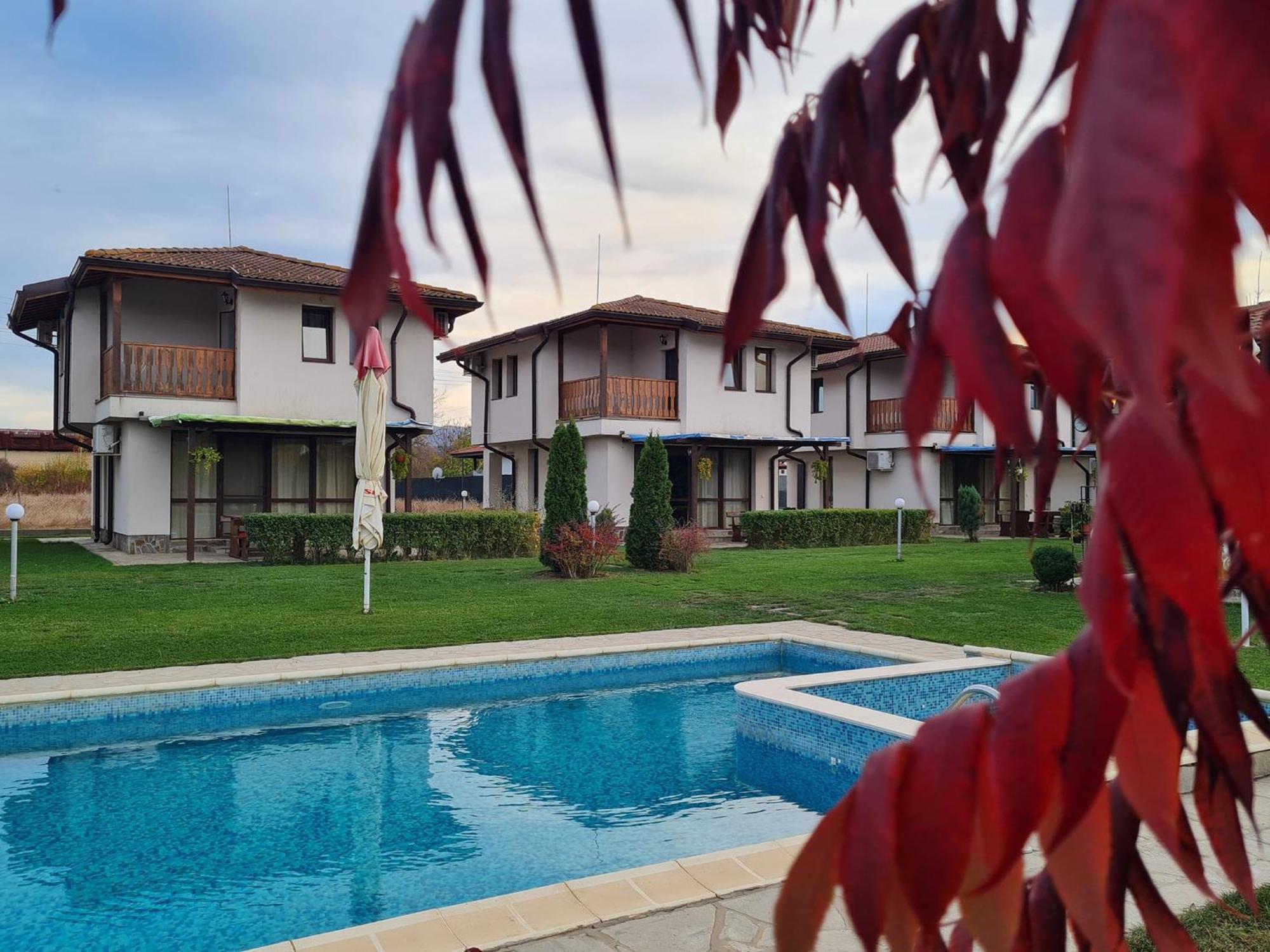 Bendida Village Pavel Banya Exterior photo